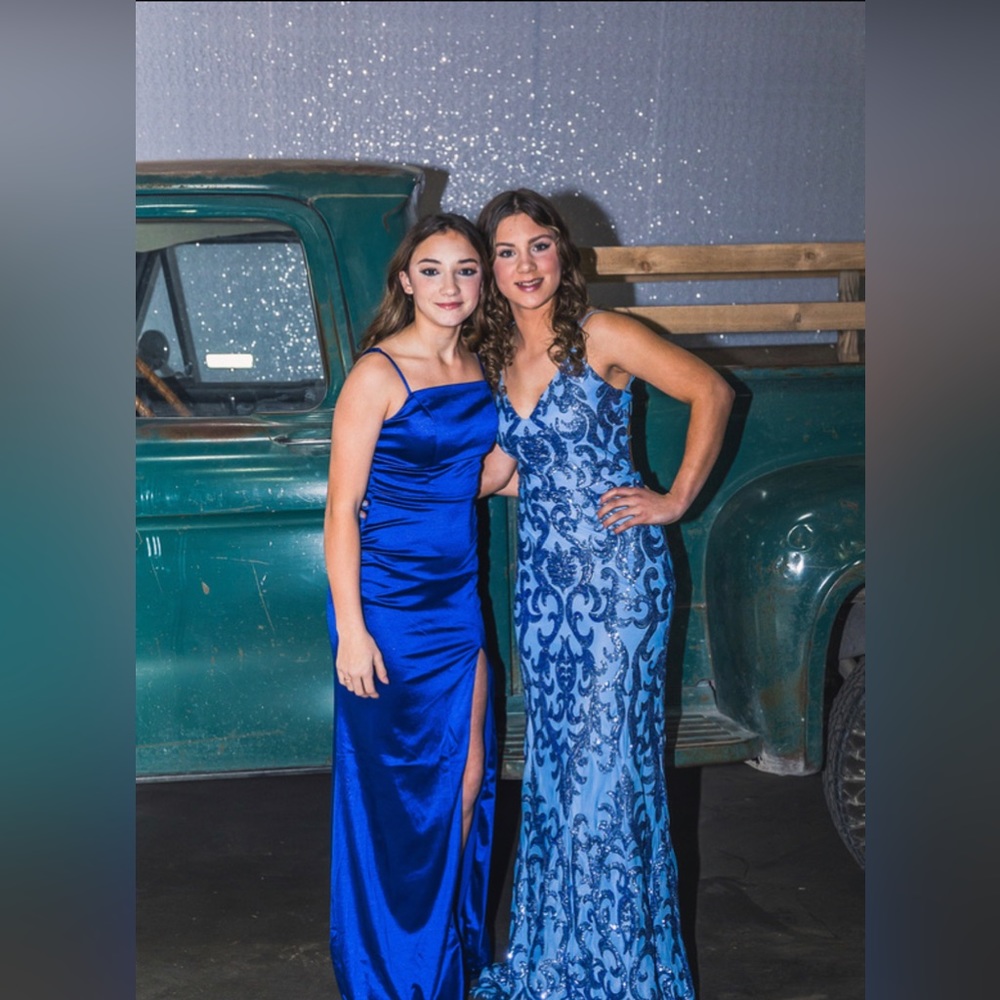 Blue prom dress